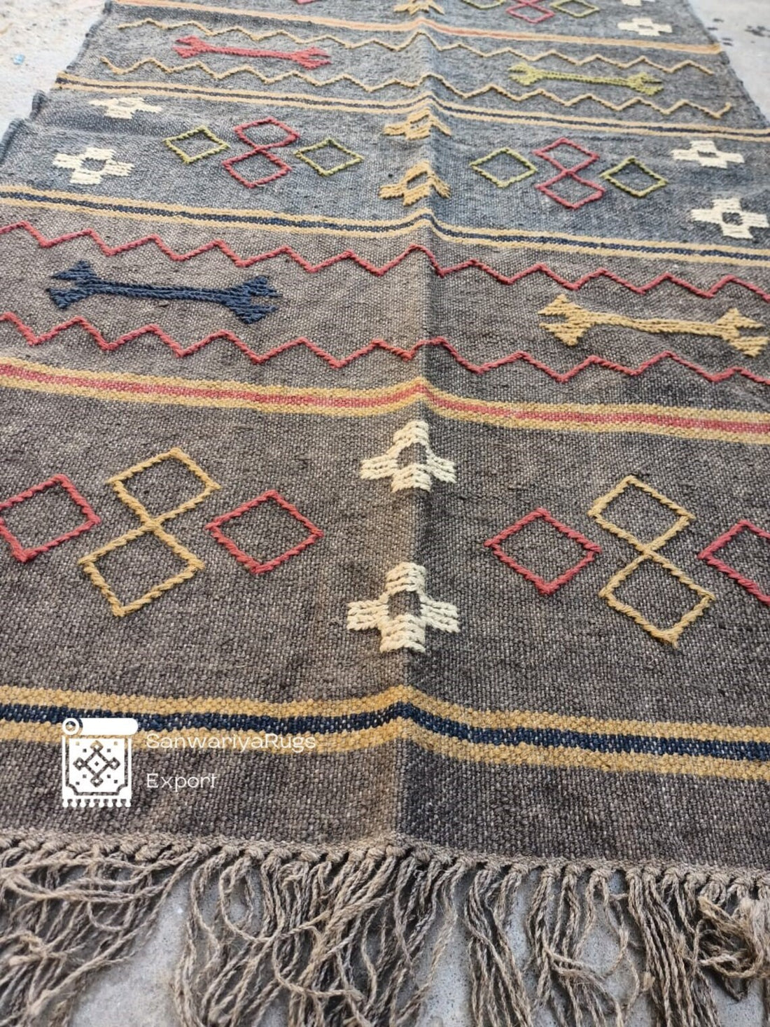Handwoven Wool Jute Kilim Rug