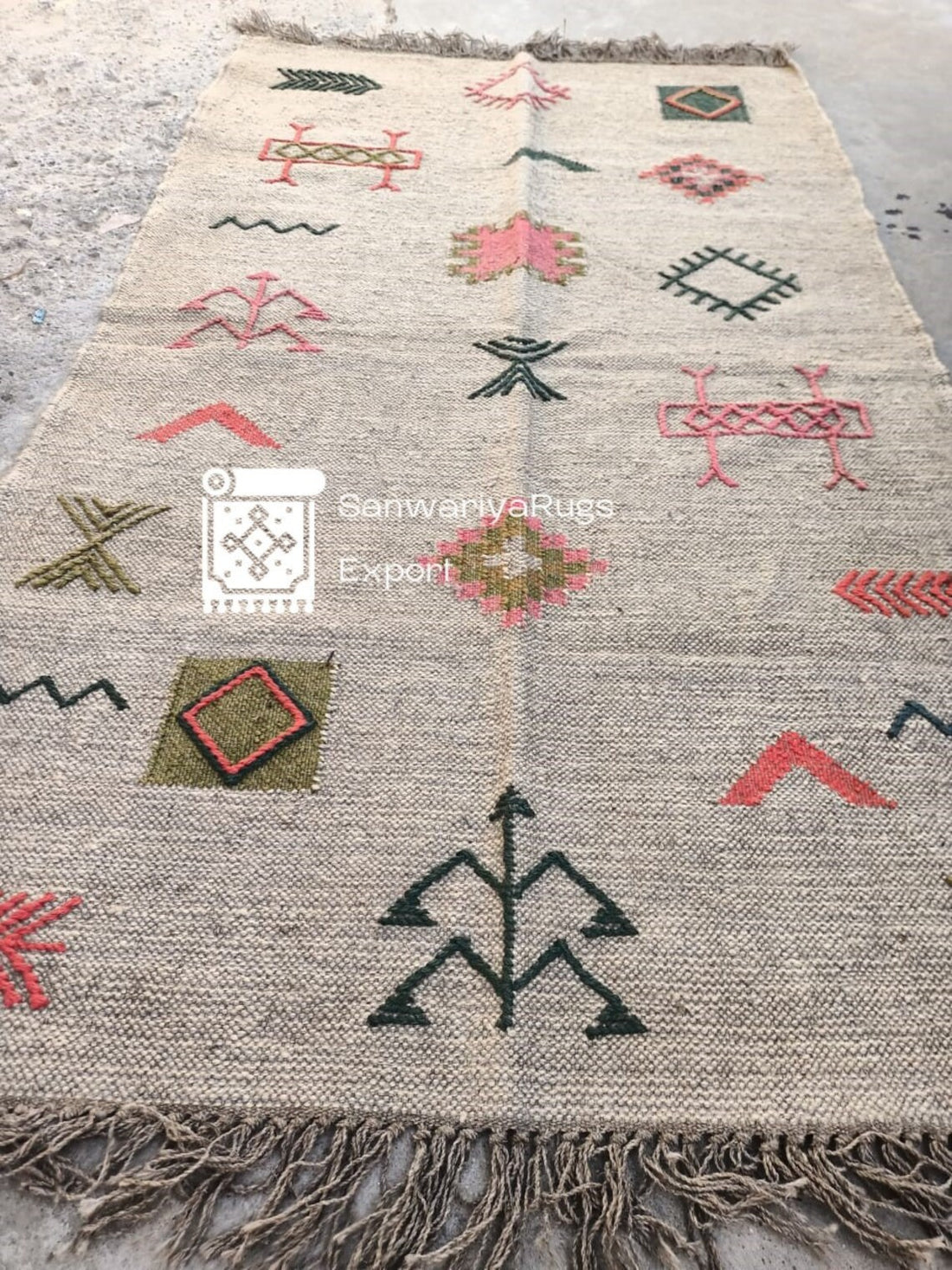 Handwoven Wool Jute Kilim Rug – Traditional Indian Dhurrie
