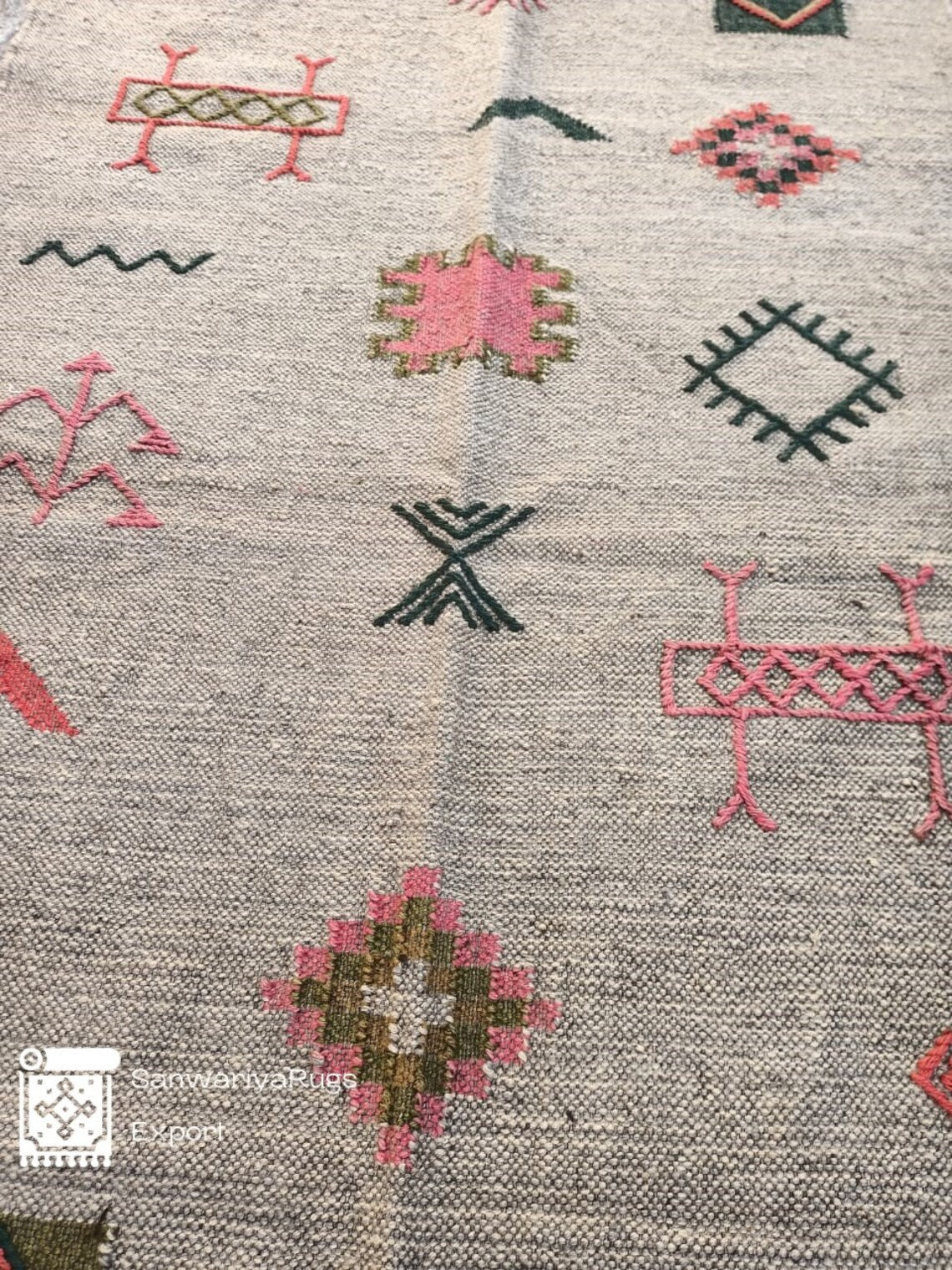 Handwoven Wool Jute Kilim Rug – Traditional Indian Dhurrie