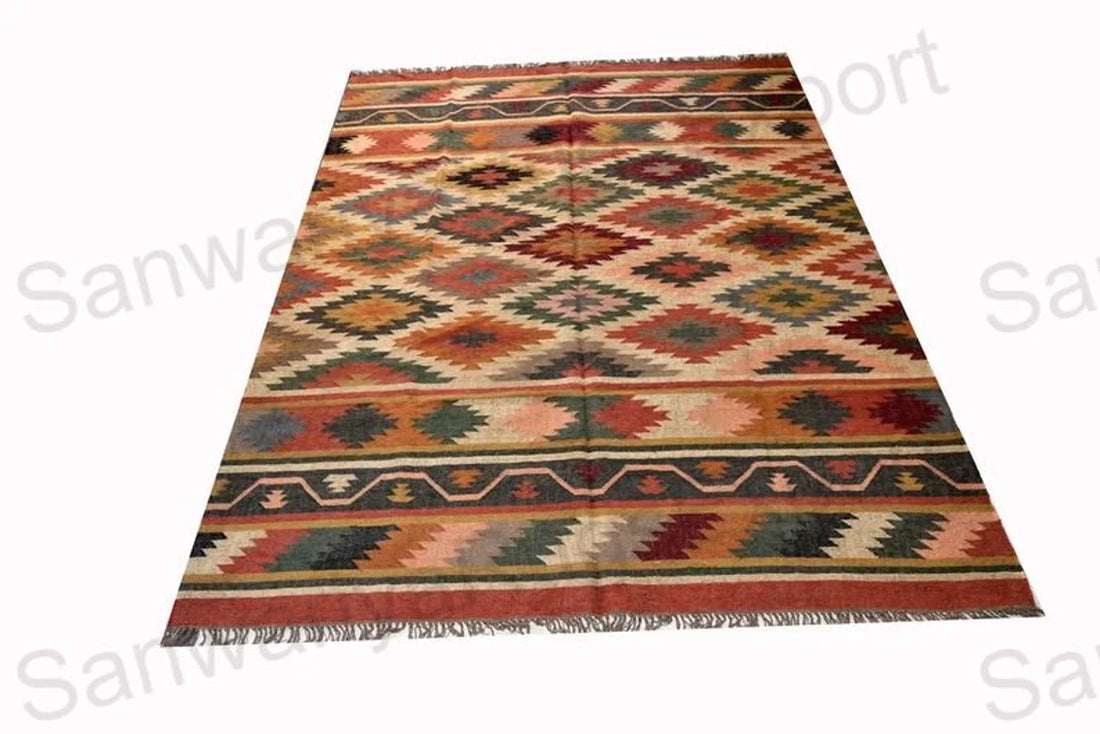 Handmade Wool Kilim Rug – Modern Egyptian Design Dhurrie