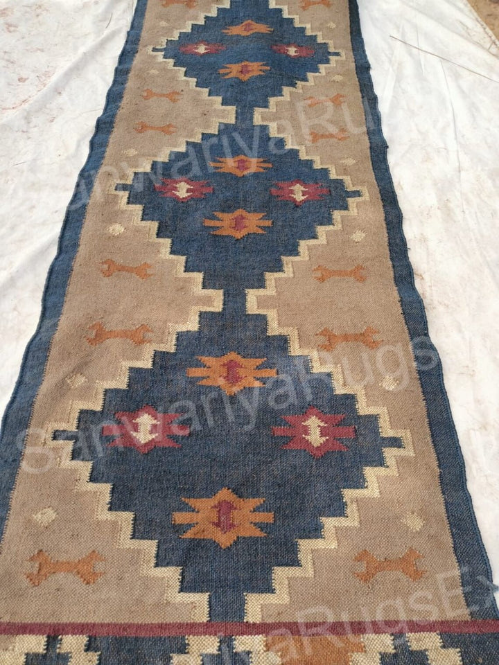 Natural Black Diamond Wool Jute Braided Runner – Handmade Dhurrie