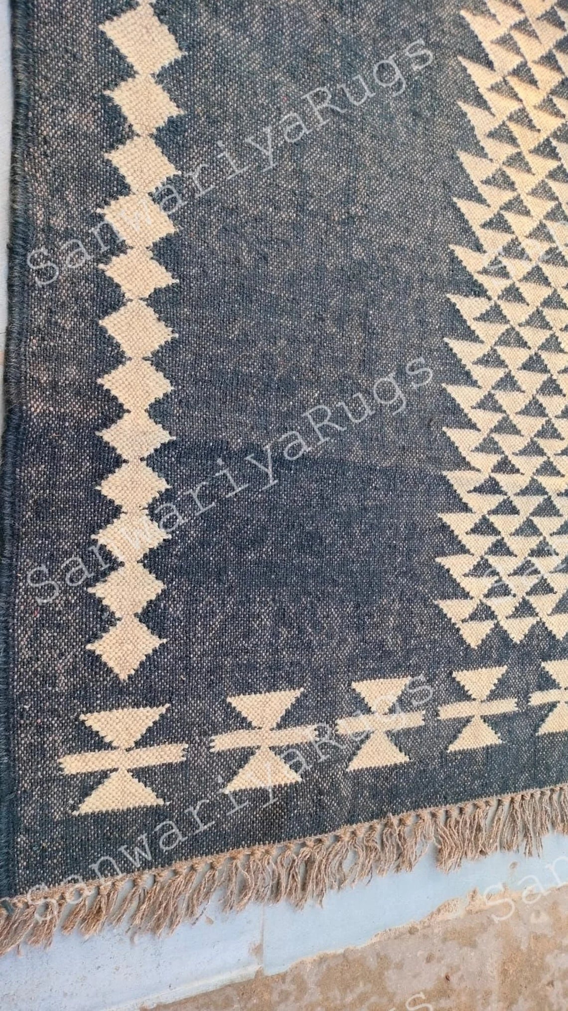 Handwoven Wool Jute Kilim Rug Bohemian Oriental Dhurrie