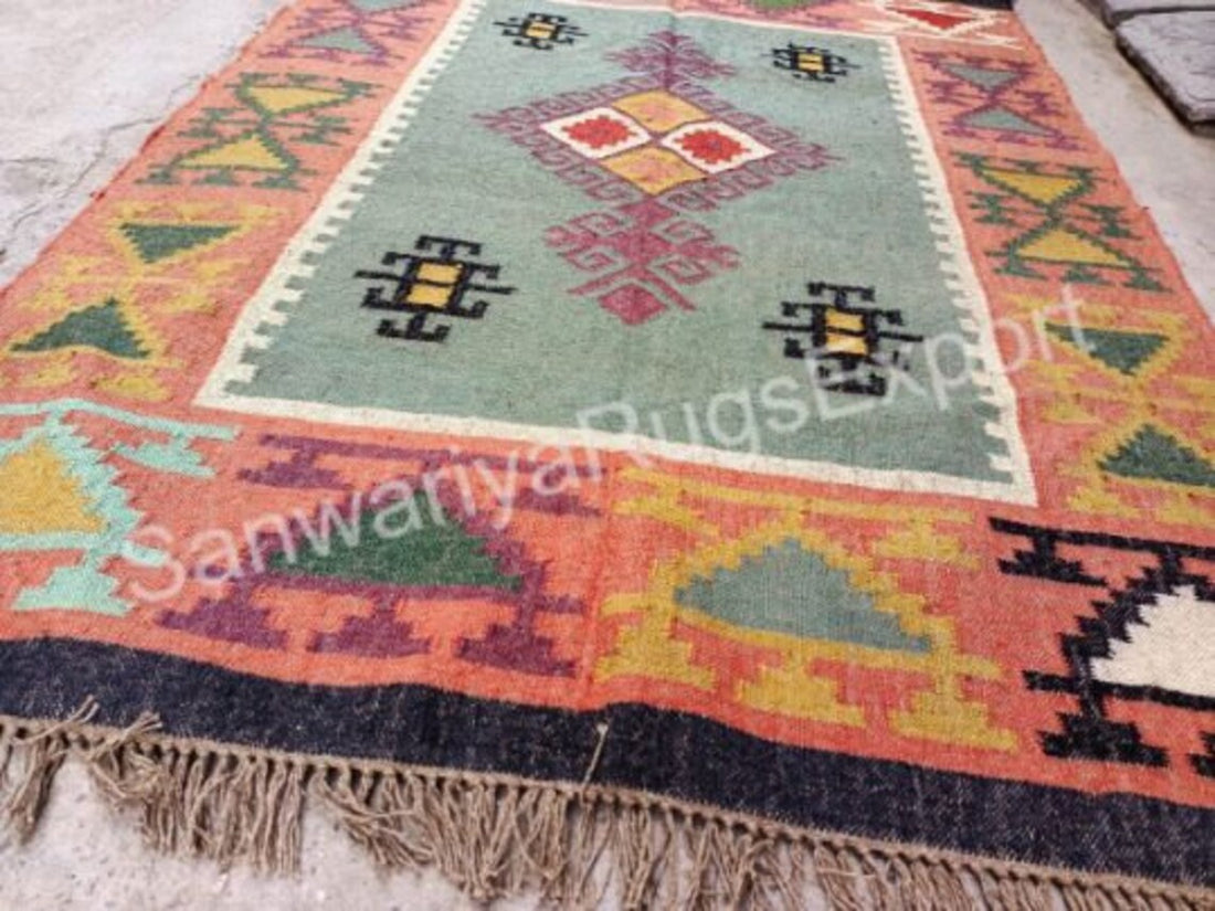 Handwoven Jute Wool Kilim Rug – Traditional Indian Dhurrie for Living Room