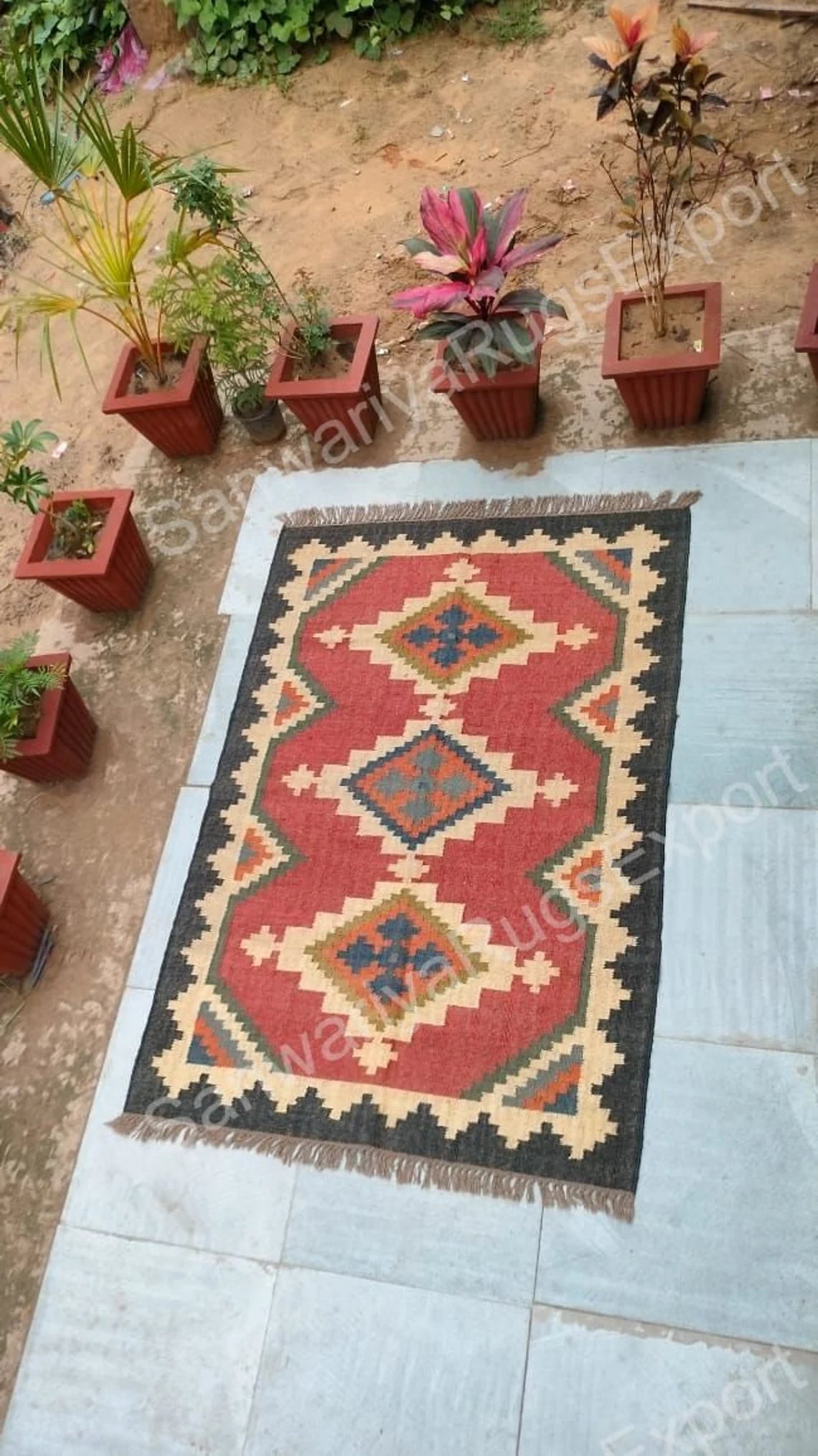 Jute Rug Handmade Large Area Rug – Black & Natural Cross Star Pattern