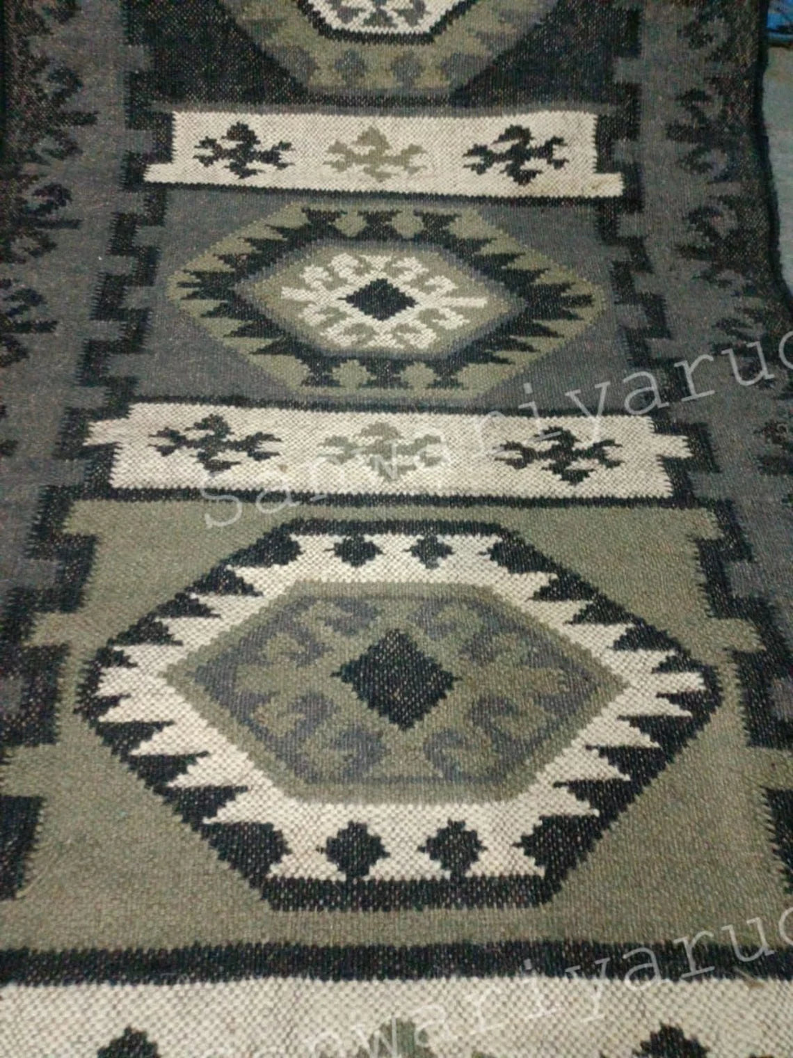 Handwoven Wool Jute Kilim Rug – Bohemian Flatweave Dhurrie