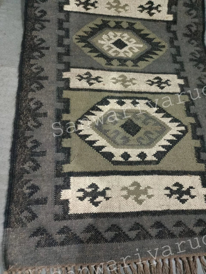 Handwoven Wool Jute Kilim Rug – Bohemian Flatweave Dhurrie