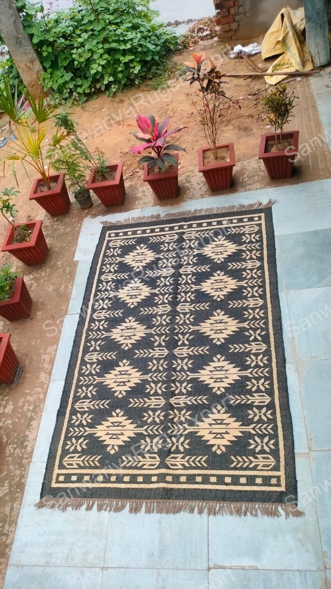 Black Bohemian Wool Jute Rug