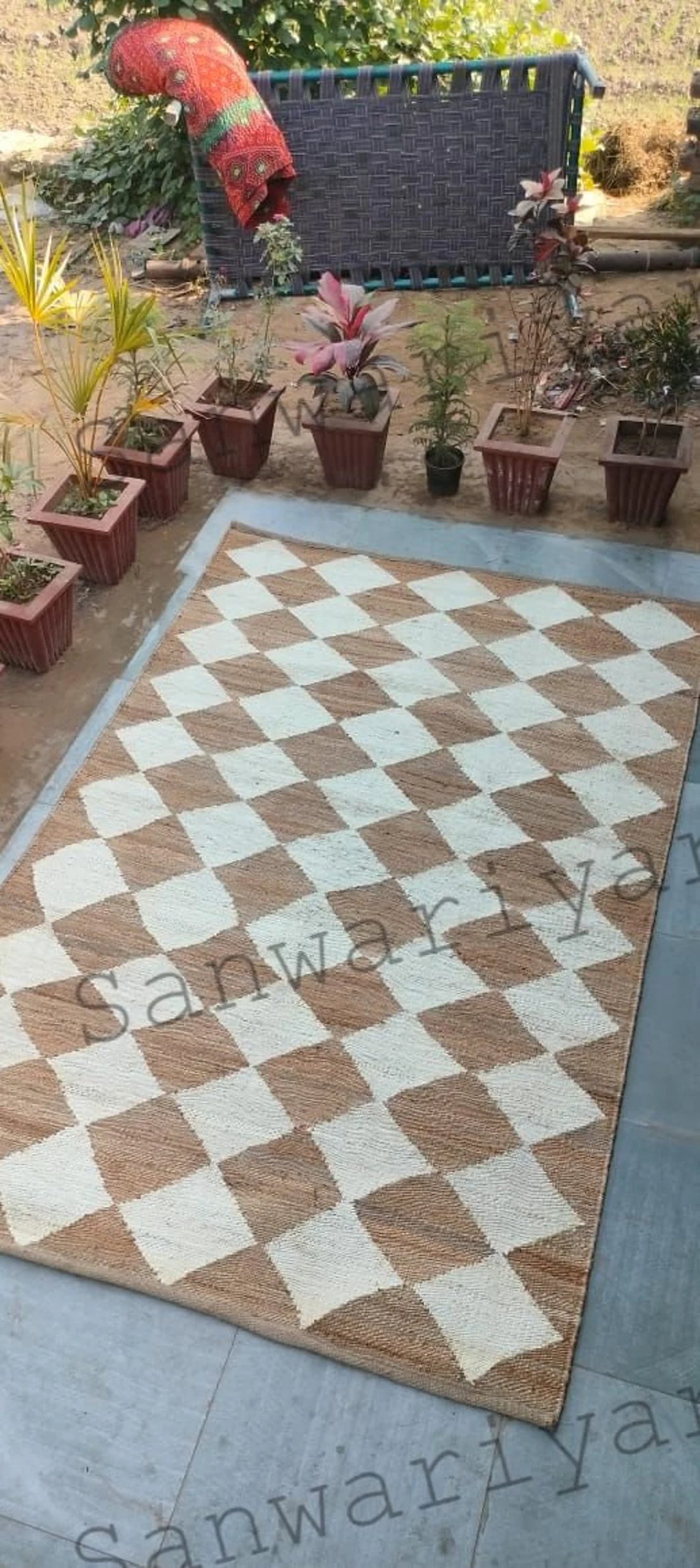 Handwoven Hemp Jute Rug – Natural & White Checkerboard