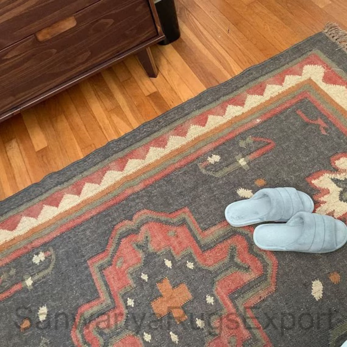 Kilim Rug – Handwoven Wool & Jute Dhurrie | Traditional Indian Area Carpet