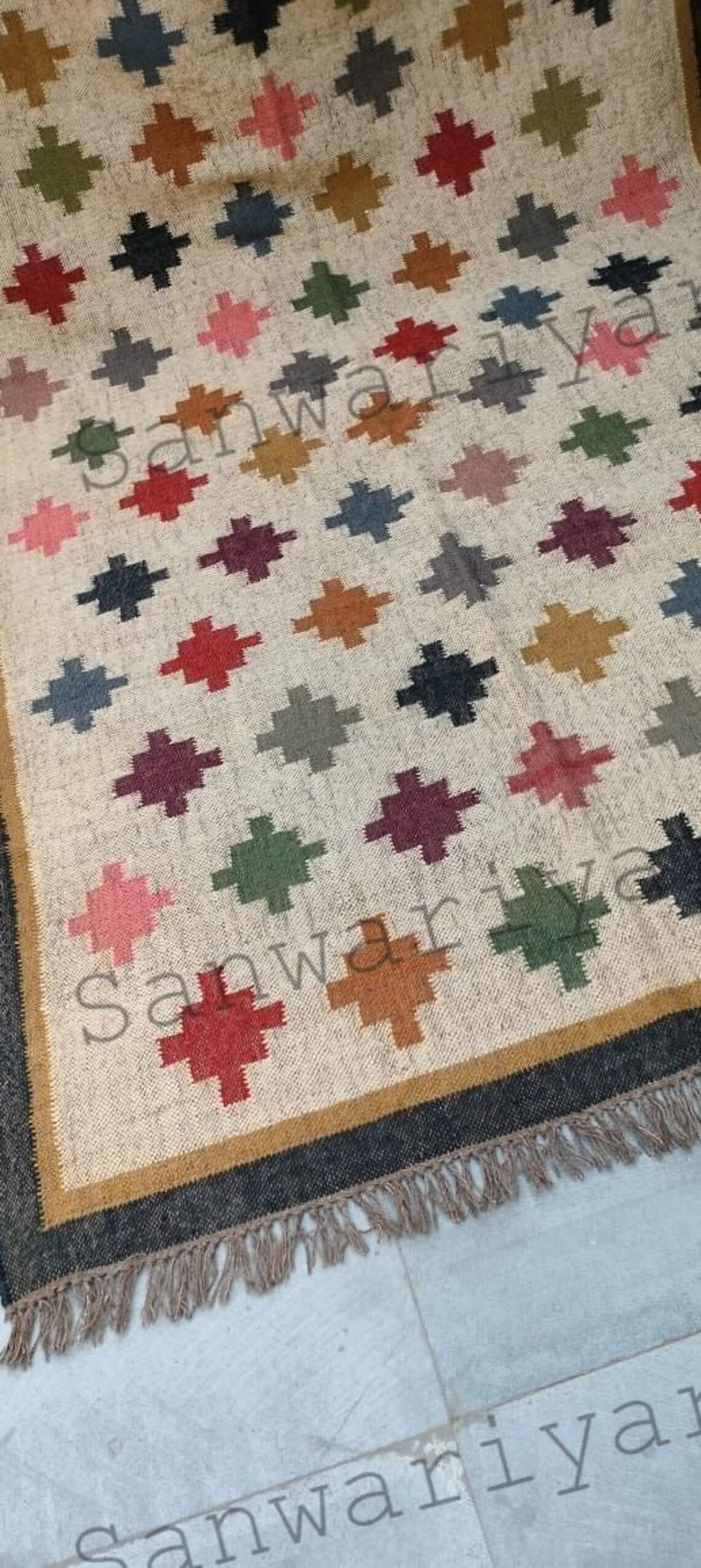 Handwoven Wool Jute Kilim Rug – Geometric Boho Dhurrie for Living Room & Bedroom