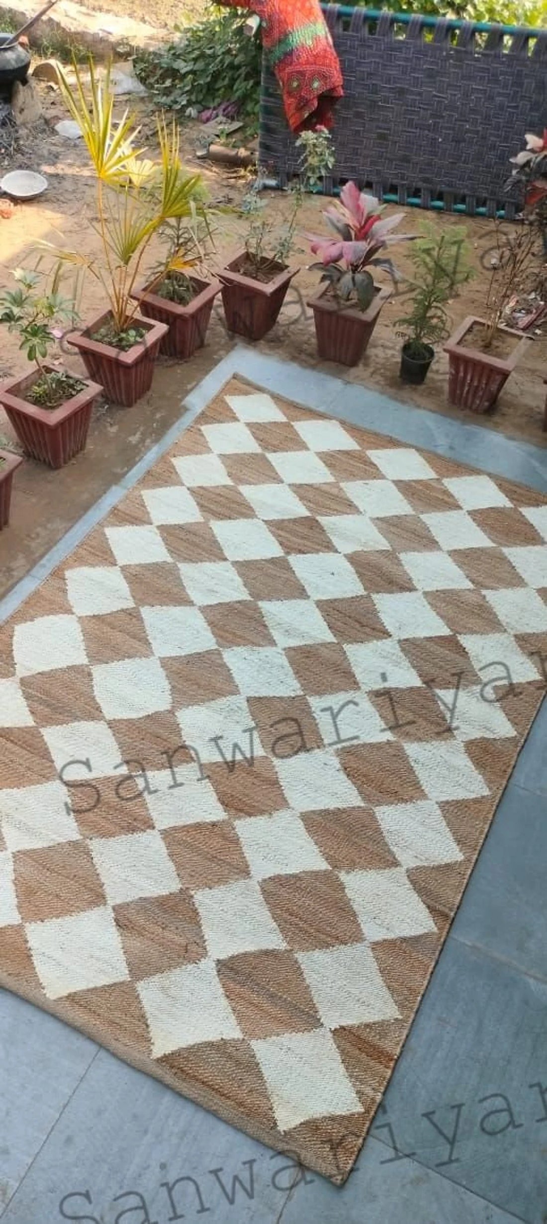 Handwoven Hemp Jute Rug – Natural & White Checkerboard