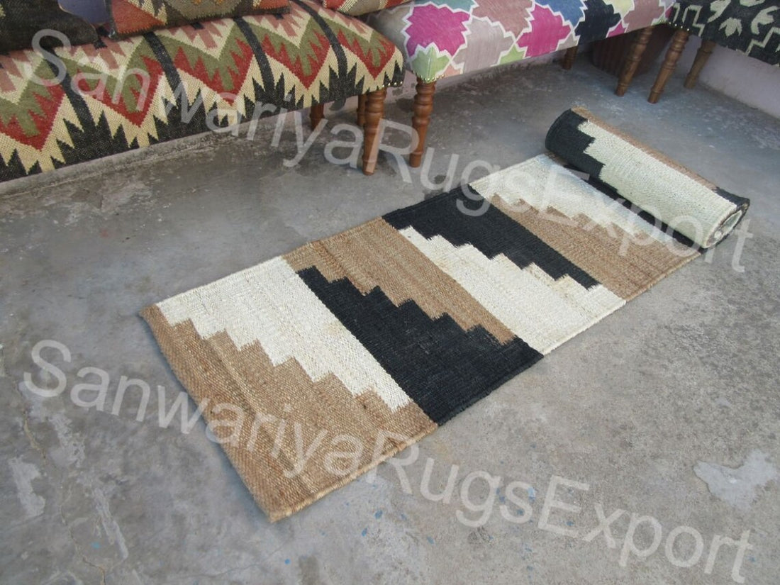 Black & White Zigzag Jute Stair Runner – Handwoven Hemp Rug