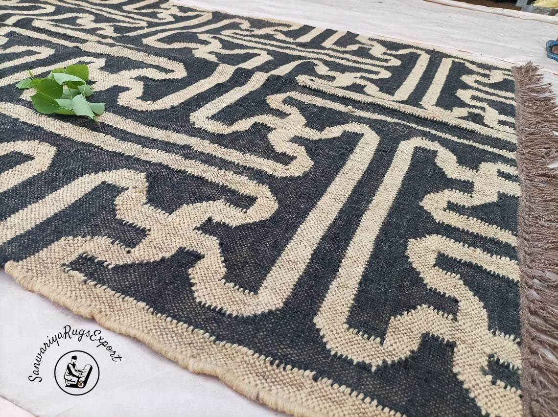 Handmade Large Kilim Rug | Wool & Jute Flatweave Oriental Dhurrie