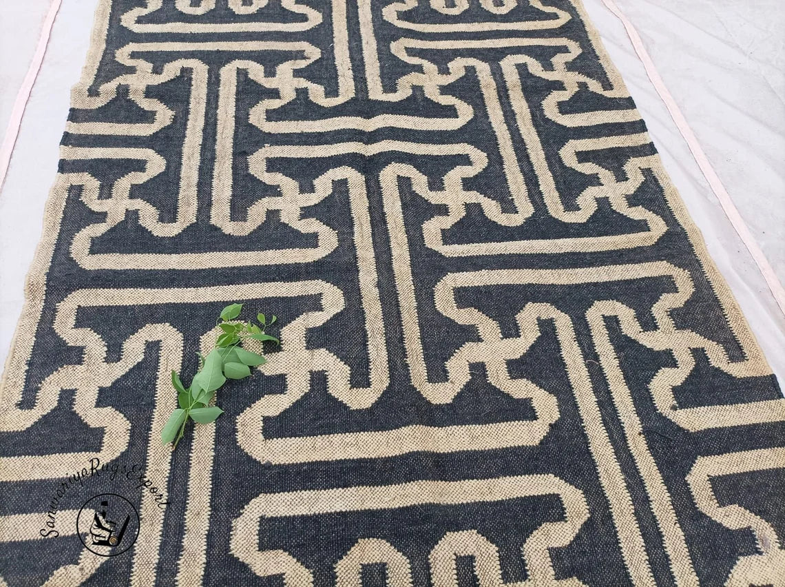 Handmade Large Kilim Rug | Wool & Jute Flatweave Oriental Dhurrie