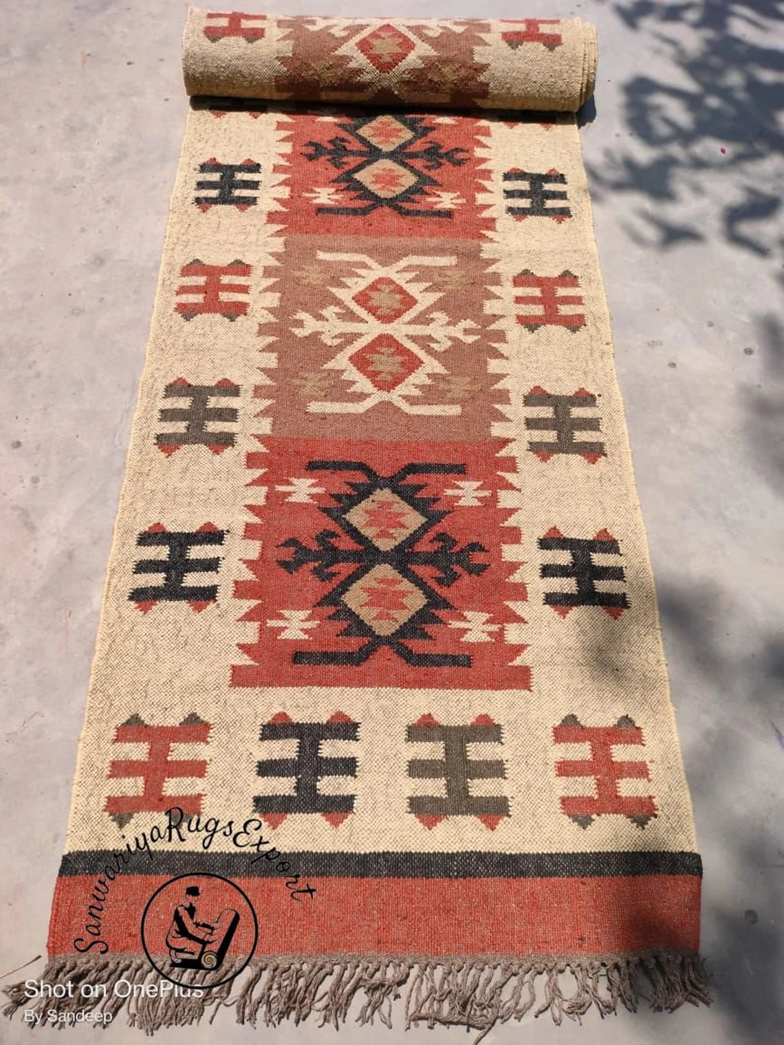 Handwoven Wool Jute Rug Handmade Kilim Dhurrie Rug, Motifs Oriental
