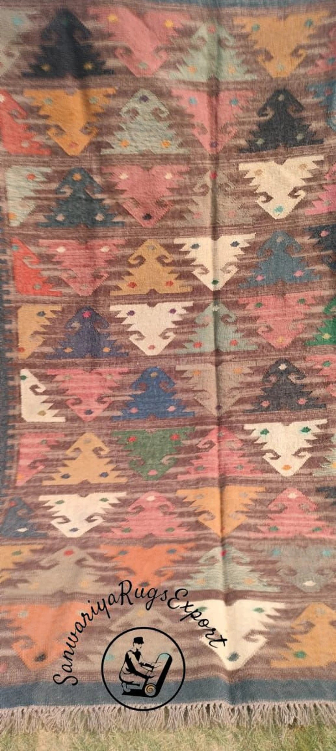 Handwoven Wool Jute Kilim Rug with Traditional Patterns