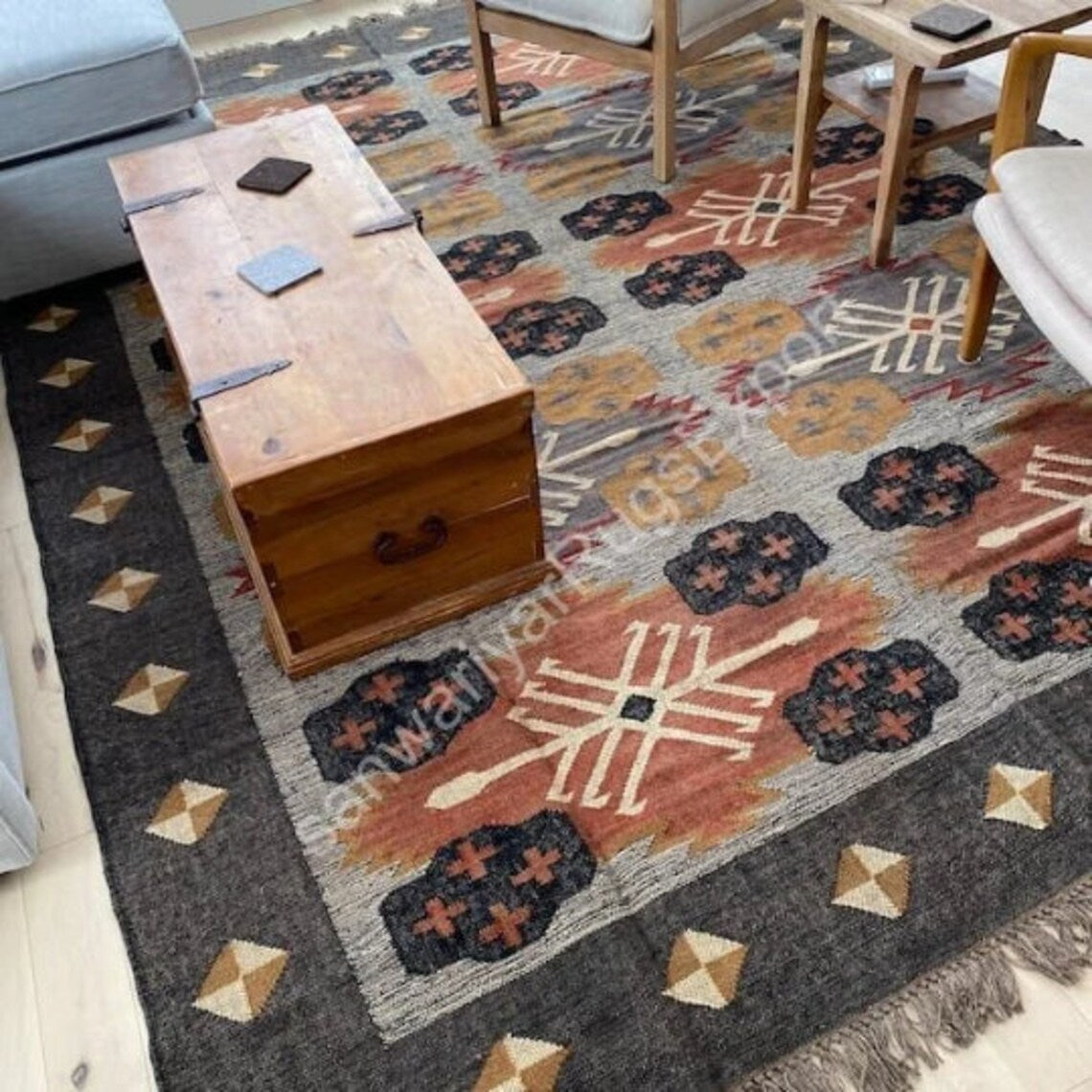 Handwoven Wool Jute Kilim Dhurrie Rug, Traditional Multicolor Oriental Decor