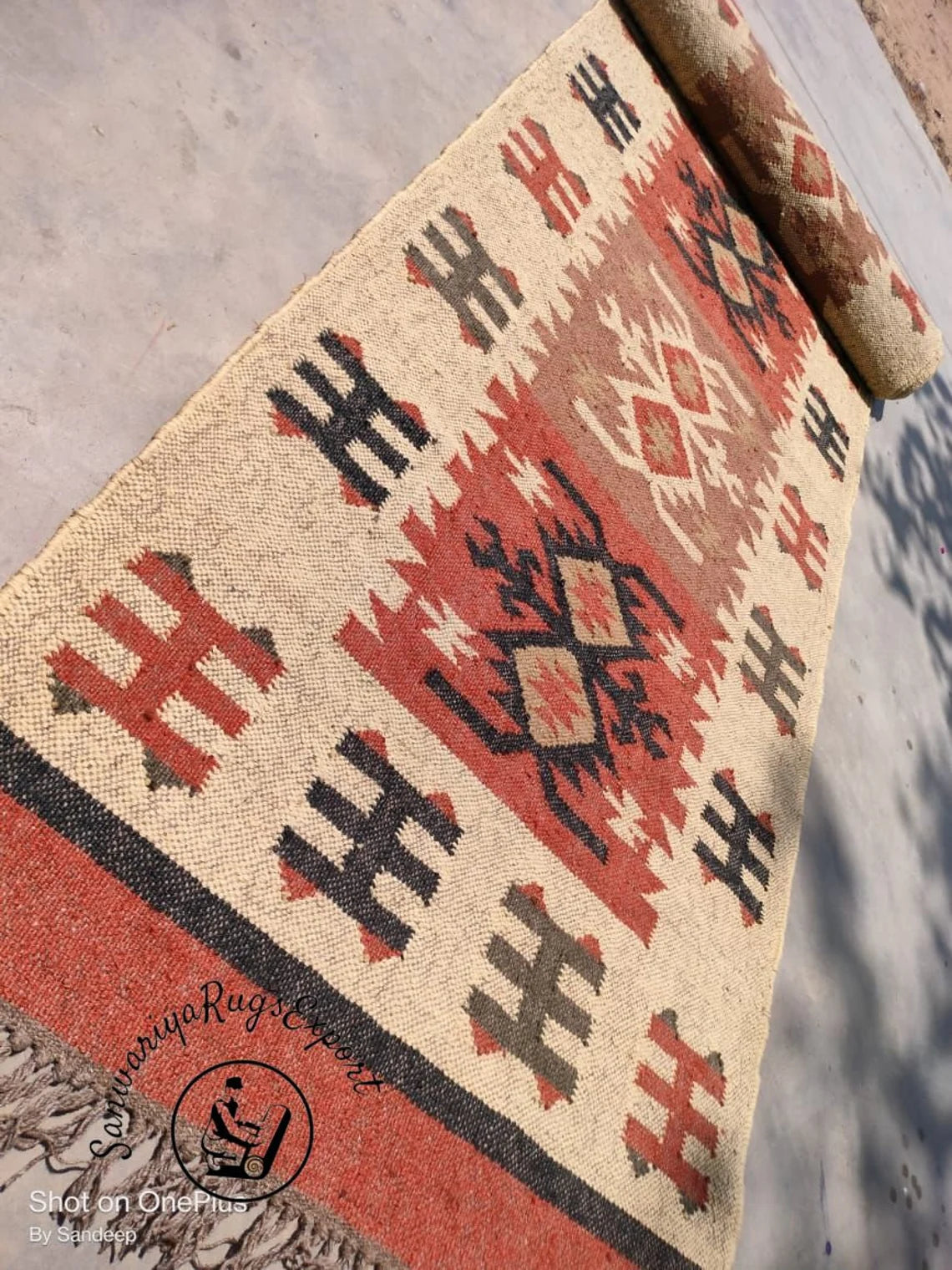 Handwoven Wool Jute Rug Handmade Kilim Dhurrie Rug, Motifs Oriental