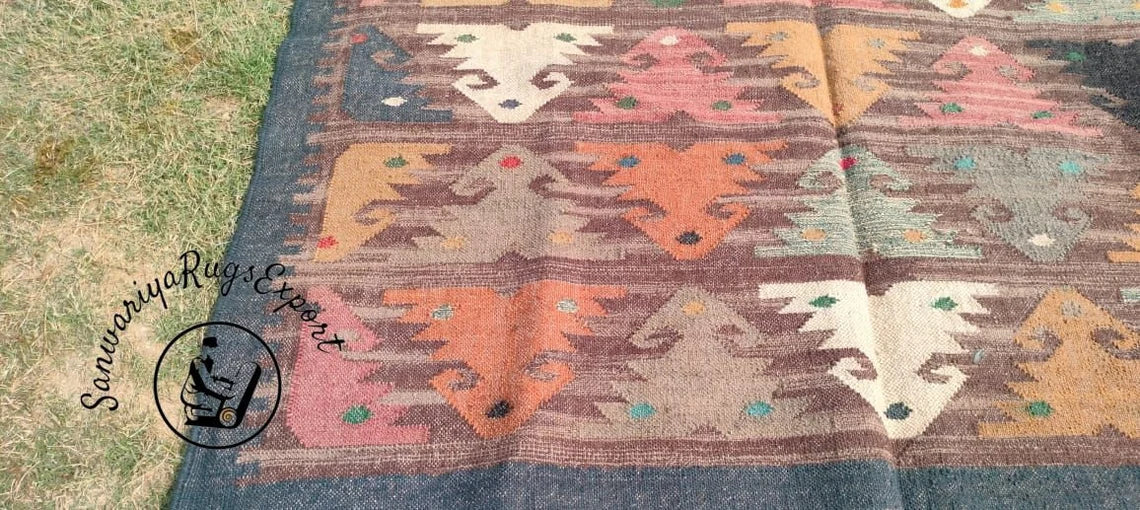 Handwoven Wool Jute Kilim Rug with Traditional Patterns