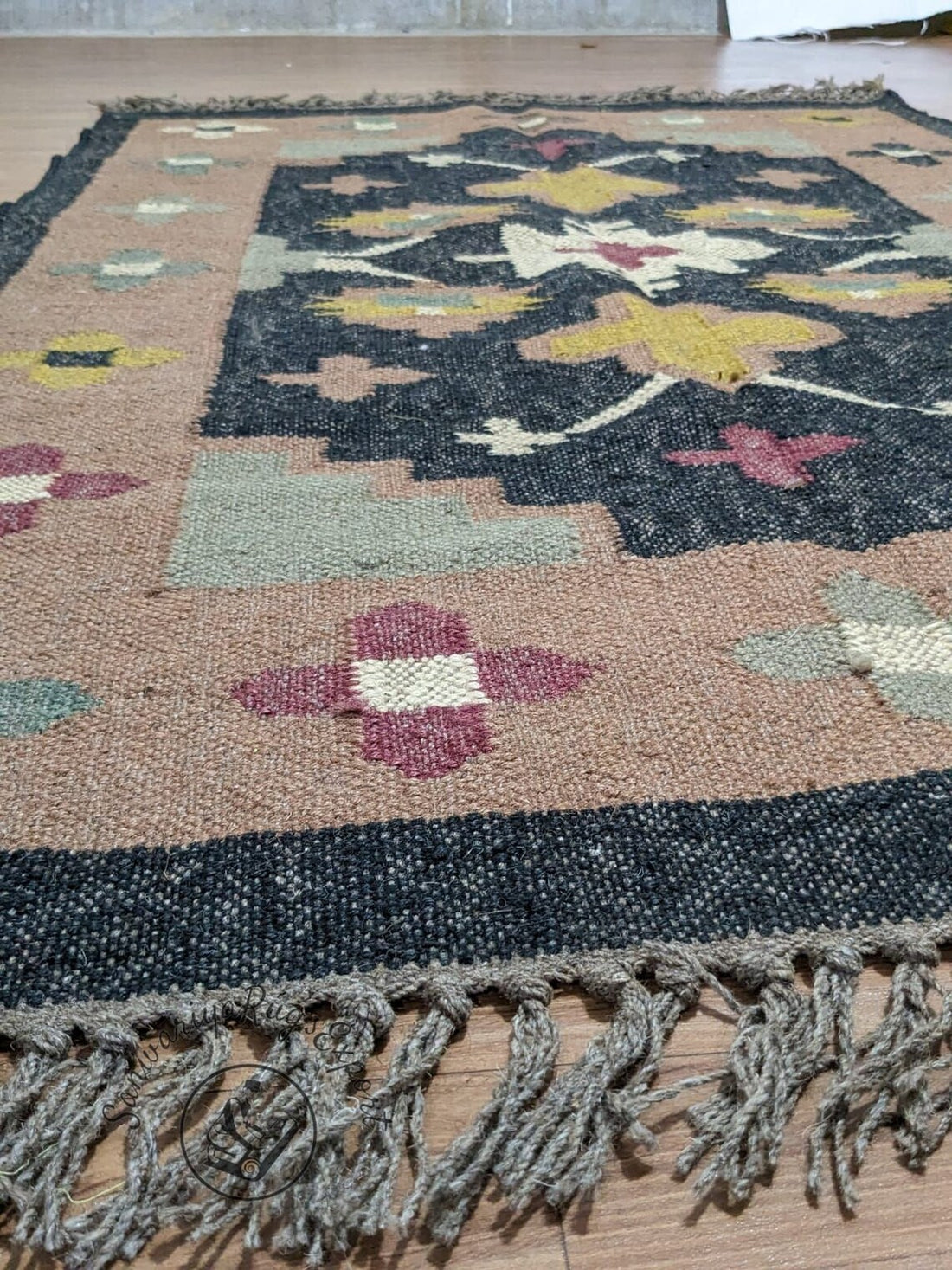 Handwoven Wool Jute Kilim Rug – Bohemian Indian Flatweave