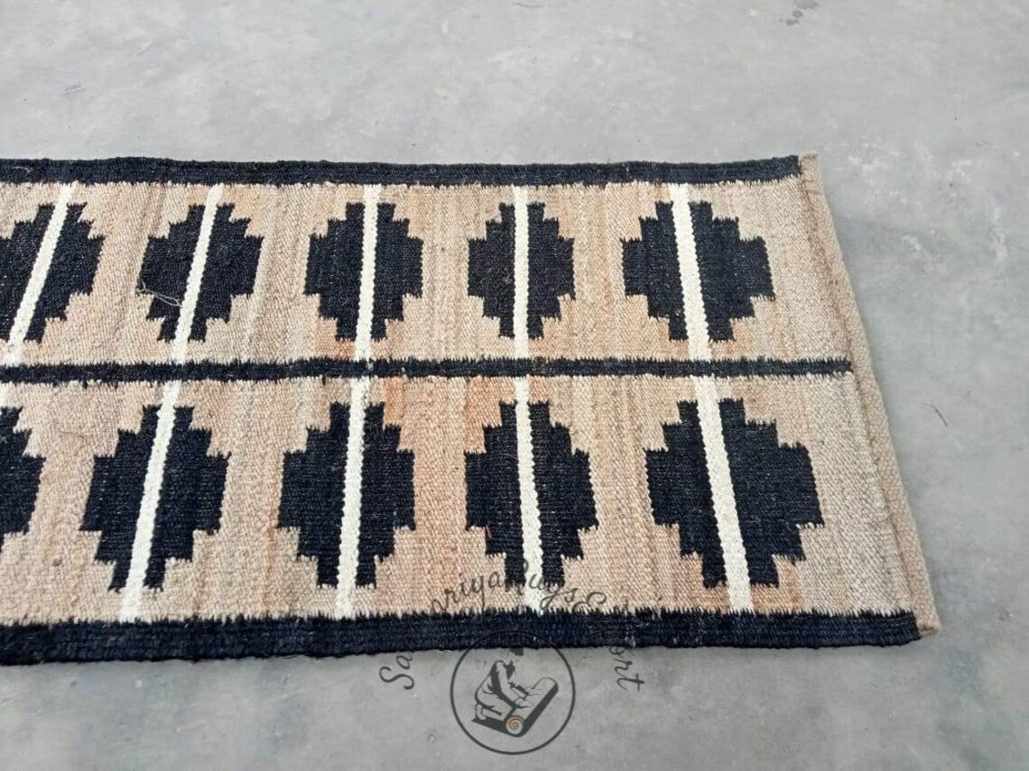 Natural & Black Handwoven Jute Stair Runner – Eco-Friendly Hemp Hallway Rug