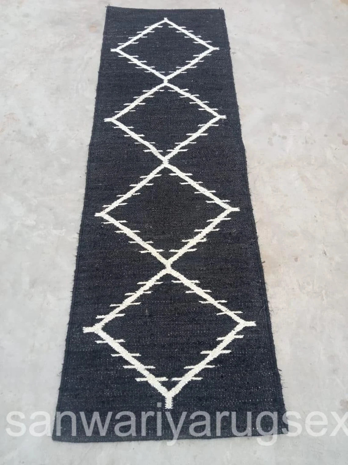 Black & White Hemp Jute Runner Rug – Handwoven Eco Stair Runner