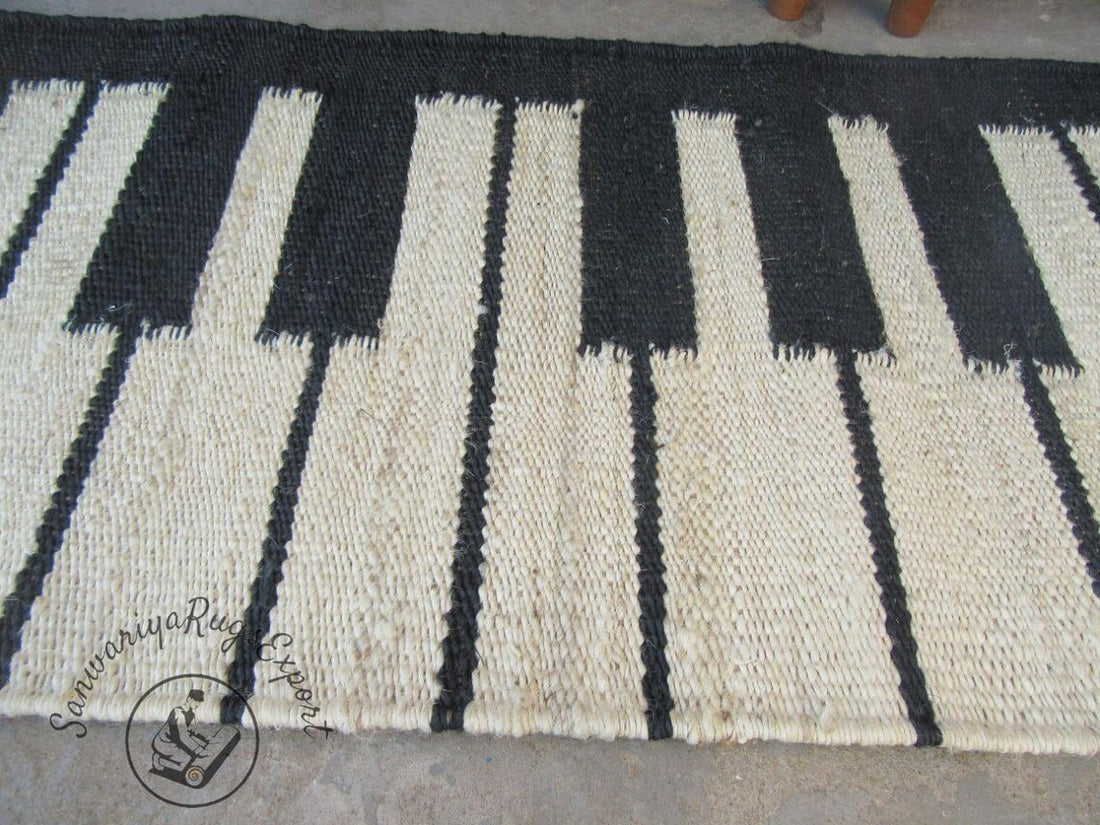 Black & White Hemp Jute Runner – Piano Pattern Eco-Friendly Stair Rug