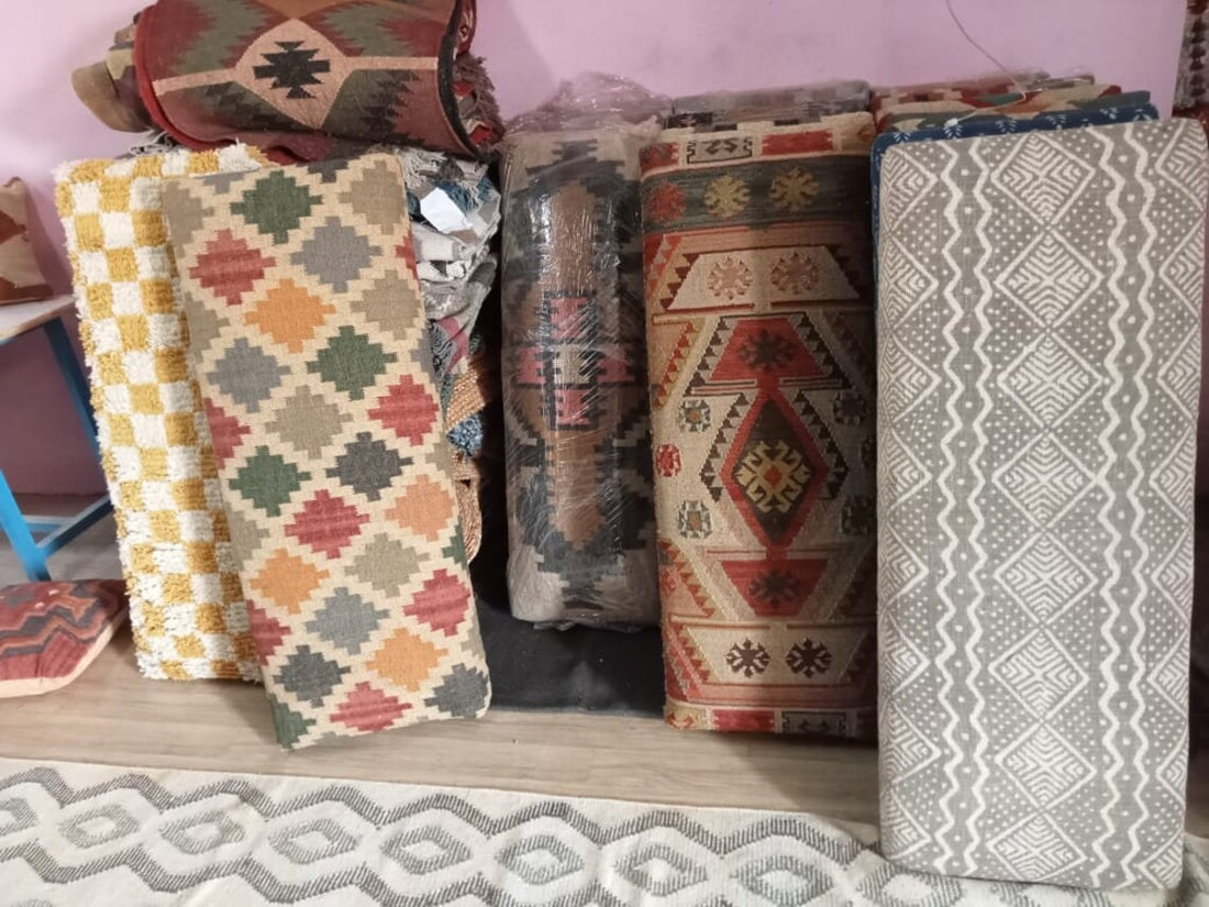 Handmade Kilim Bench – Wood Work Ottoman with Wool Jute Seat