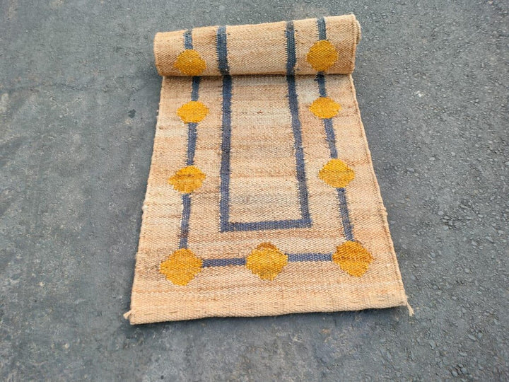 Handwoven Natural Jute Round Rug | Boho Farmhouse Decorative Floor Mat