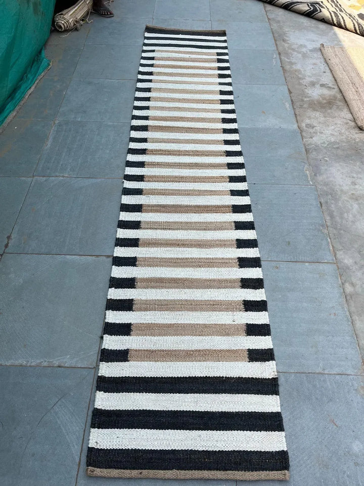 White & Black Border Hemp Jute Runner Rug