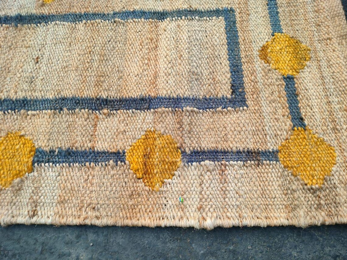 Handwoven Natural Jute Round Rug | Boho Farmhouse Decorative Floor Mat