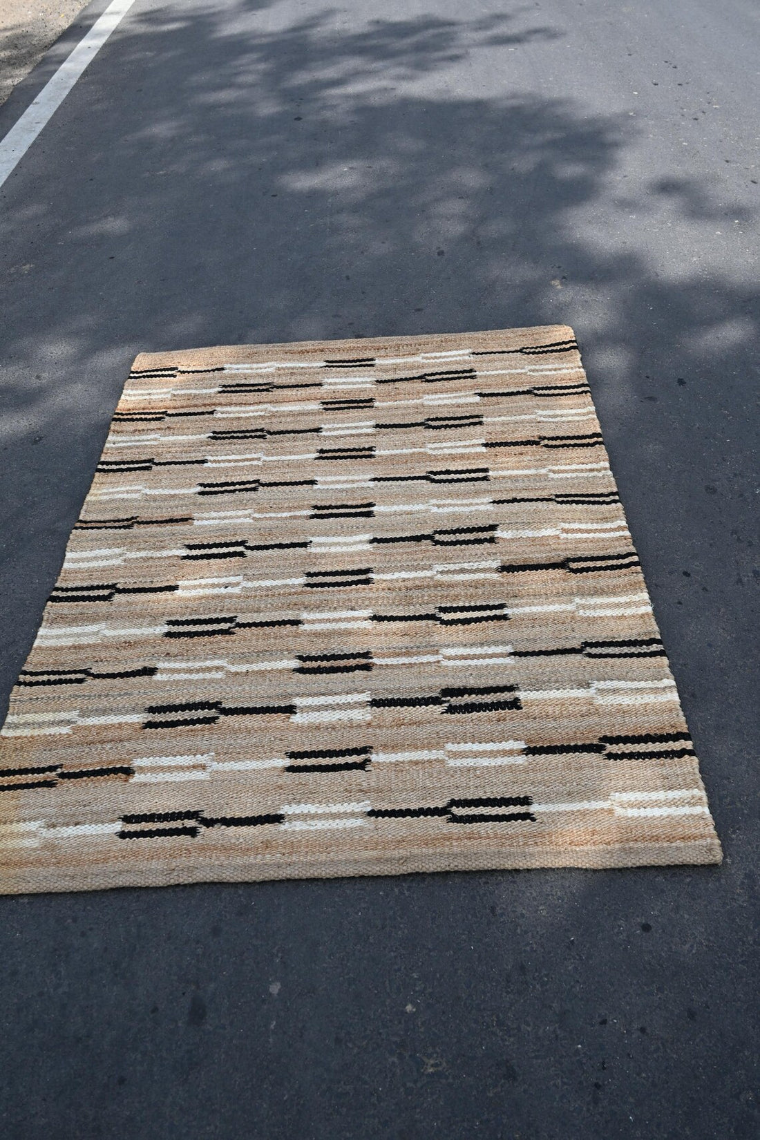 Handmade Hemp Jute Rugs – Large Black Area Rug for Home Decor
