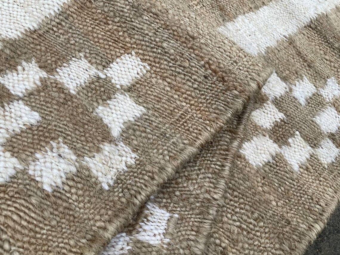 Handwoven Hemp Jute Runner Black Off White Decorative Dhurrie Rug