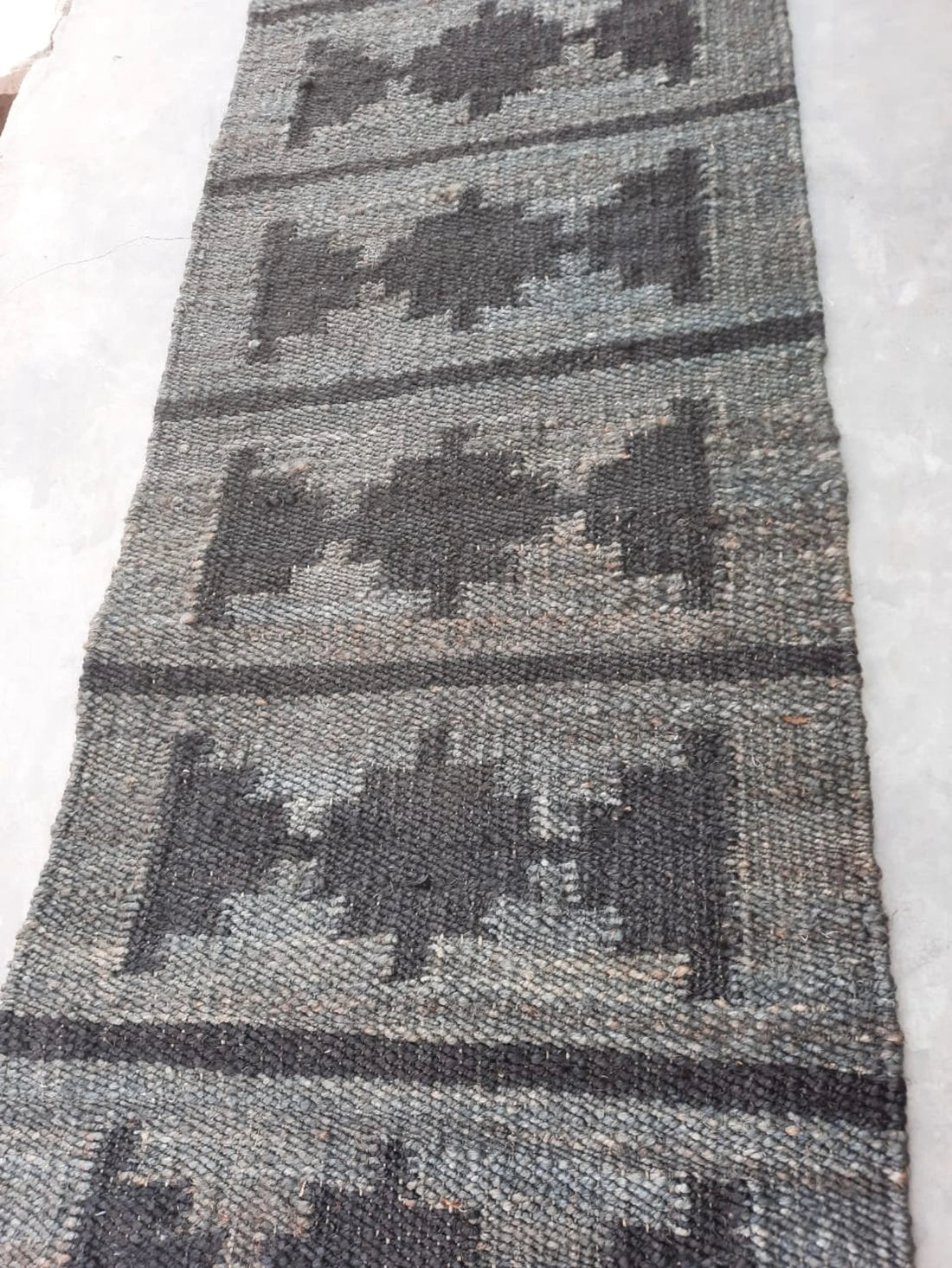 Handwoven Jute Runner Rug – Grey & Black Hemp Carpet