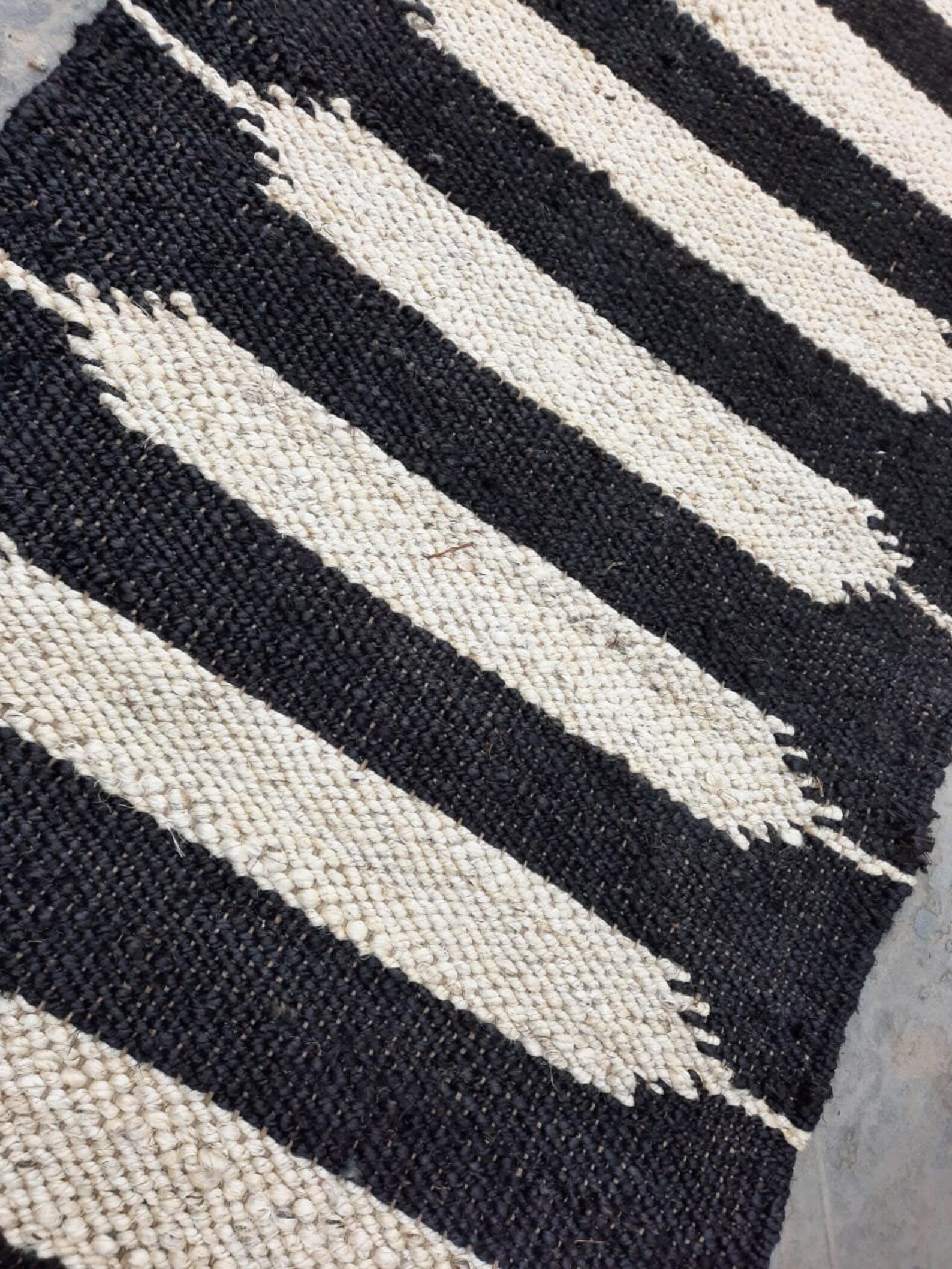 Black and Off White Hemp Jute Runner Rug – Bohemian Hallway Runner