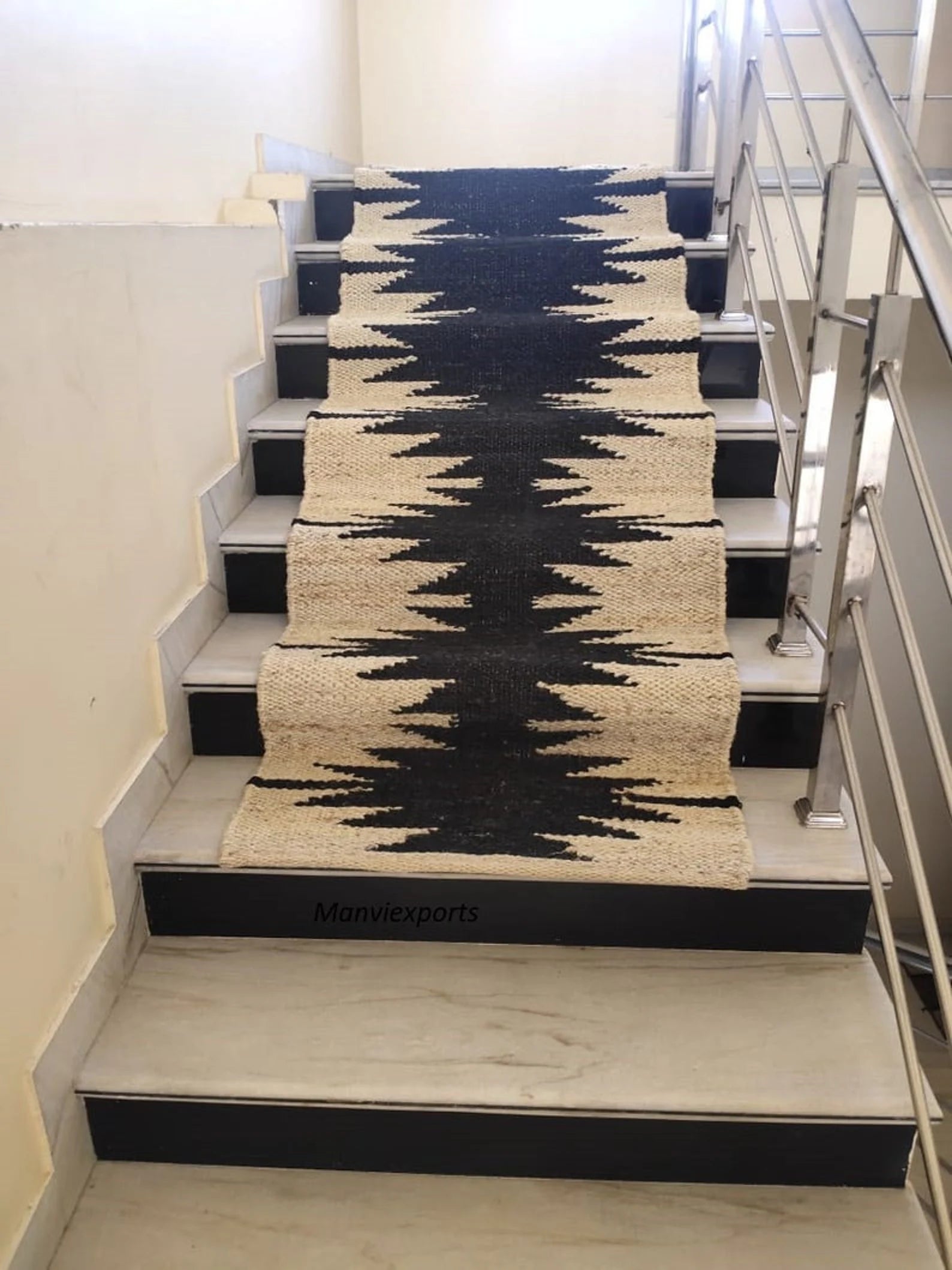 Natural Jute Hemp Runner Rug – Handmade Moroccan Style Runner