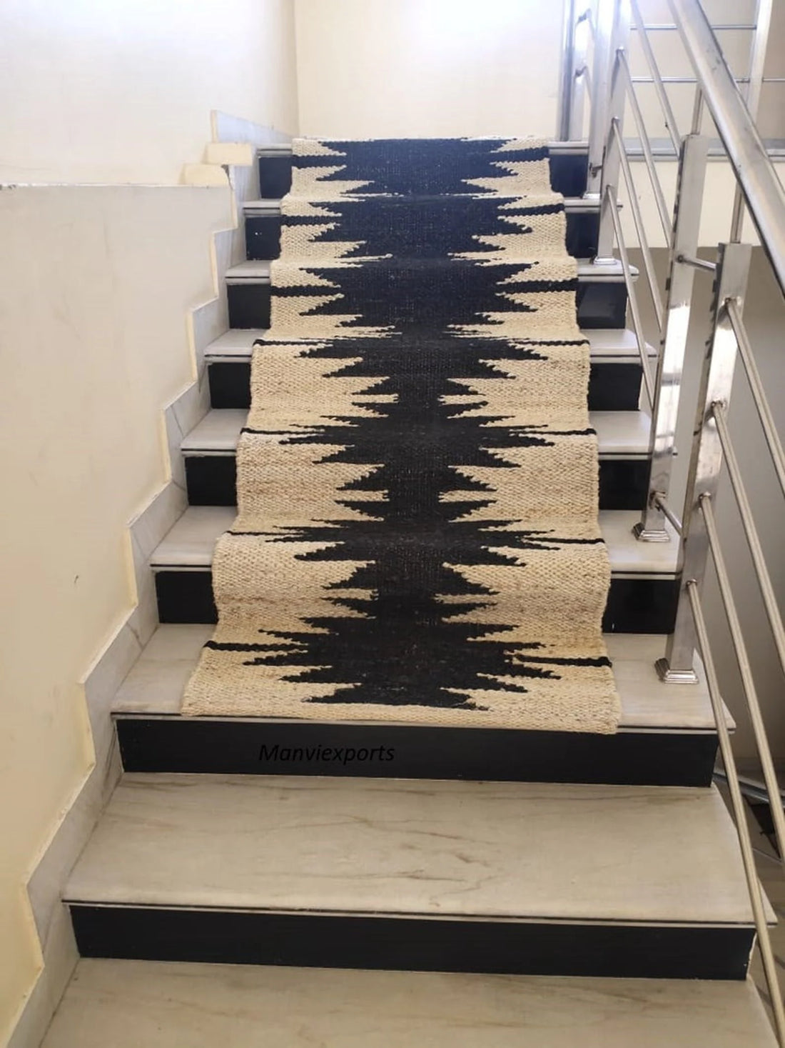 Natural Jute Hemp Runner Rug – Handmade Moroccan Style Runner