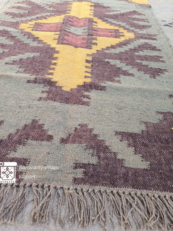 Handwoven Wool Jute Kilim Rug – Traditional Indian Dhurrie