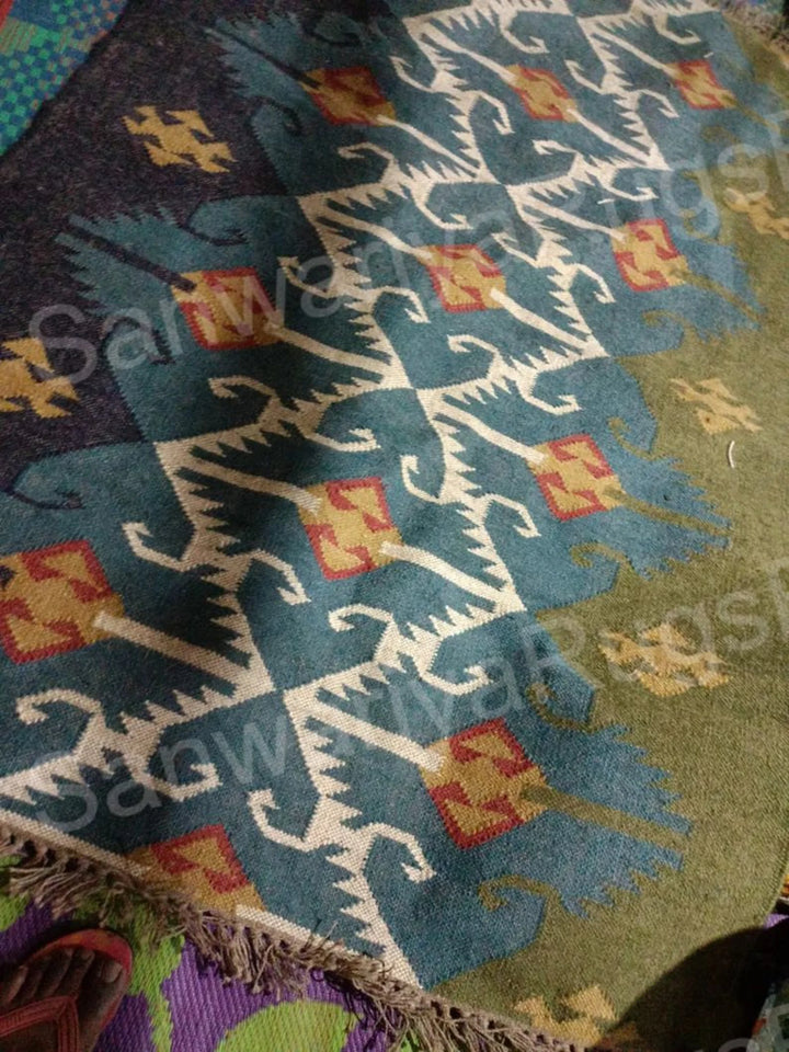 Handwoven Wool Jute Vintage Accent Rug