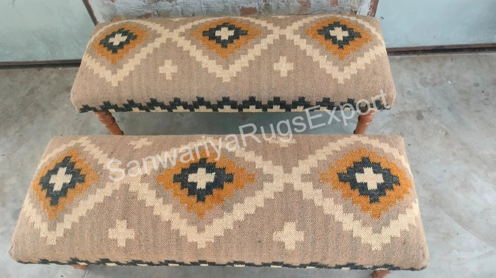 Kilim Rug Bench – Handmade Aztec Ottoman Footstool