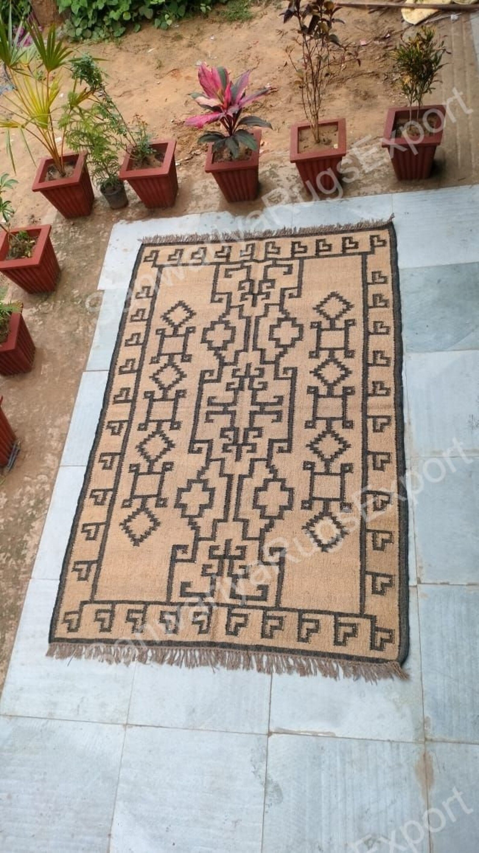 Handwoven Wool Jute Kilim Rug | Traditional Indian Oriental Carpet | Large Geometric Dhurrie