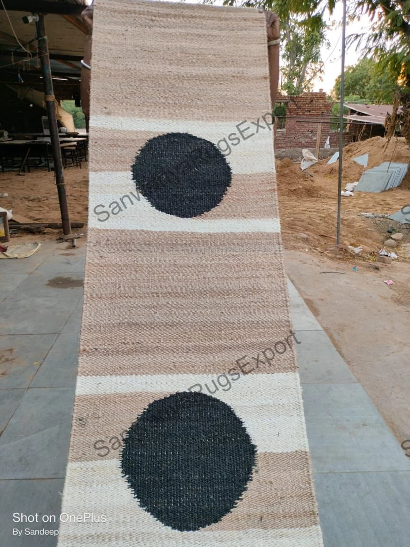 Natural White & Black Circle Jute Runner Rug