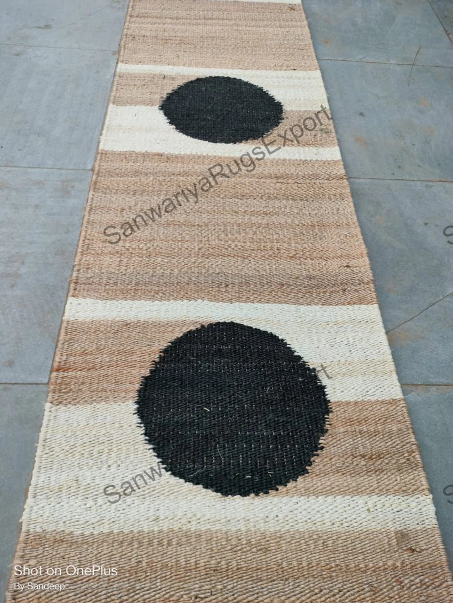 Natural White & Black Circle Jute Runner Rug
