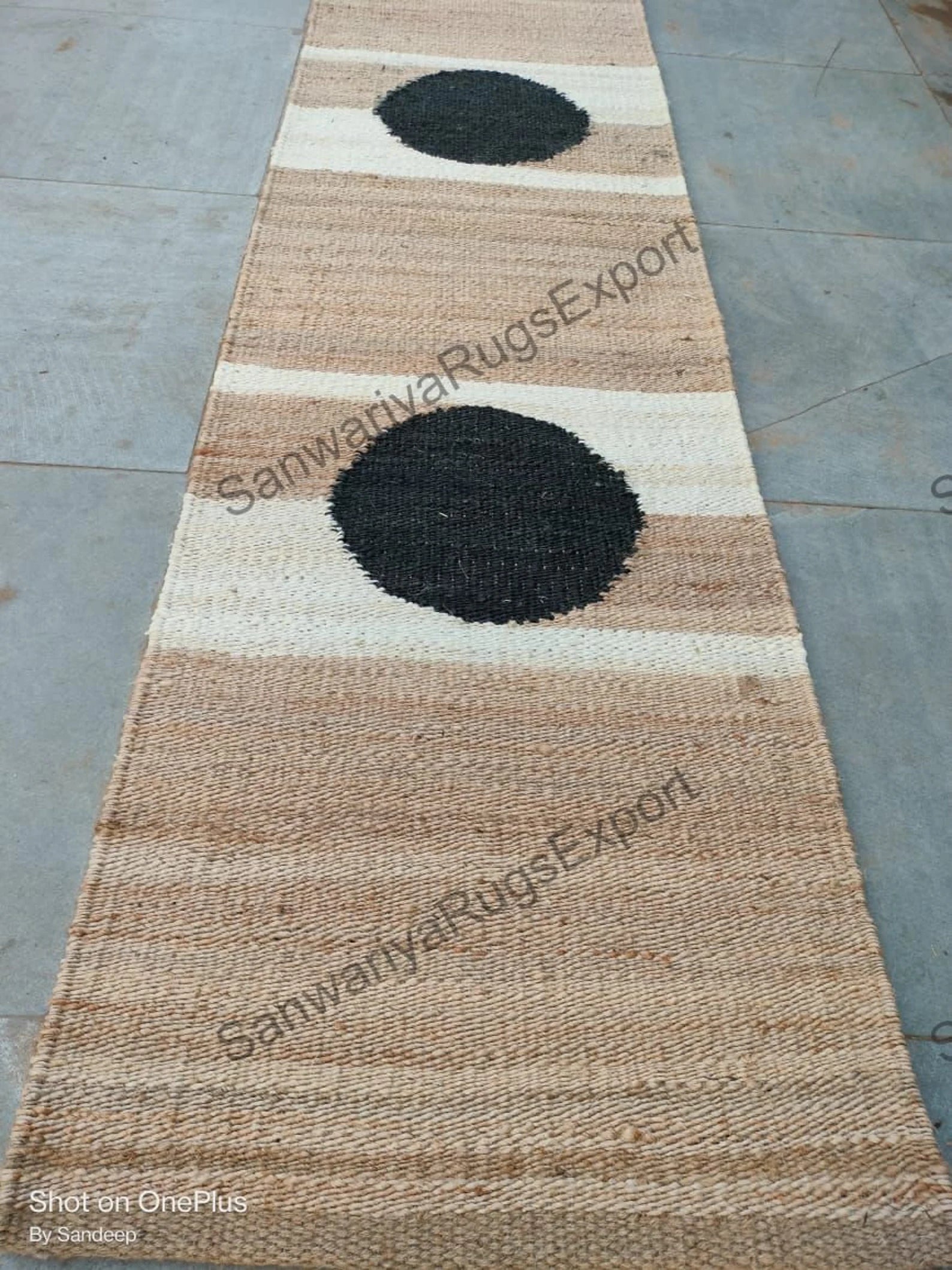 Natural White & Black Circle Jute Runner Rug