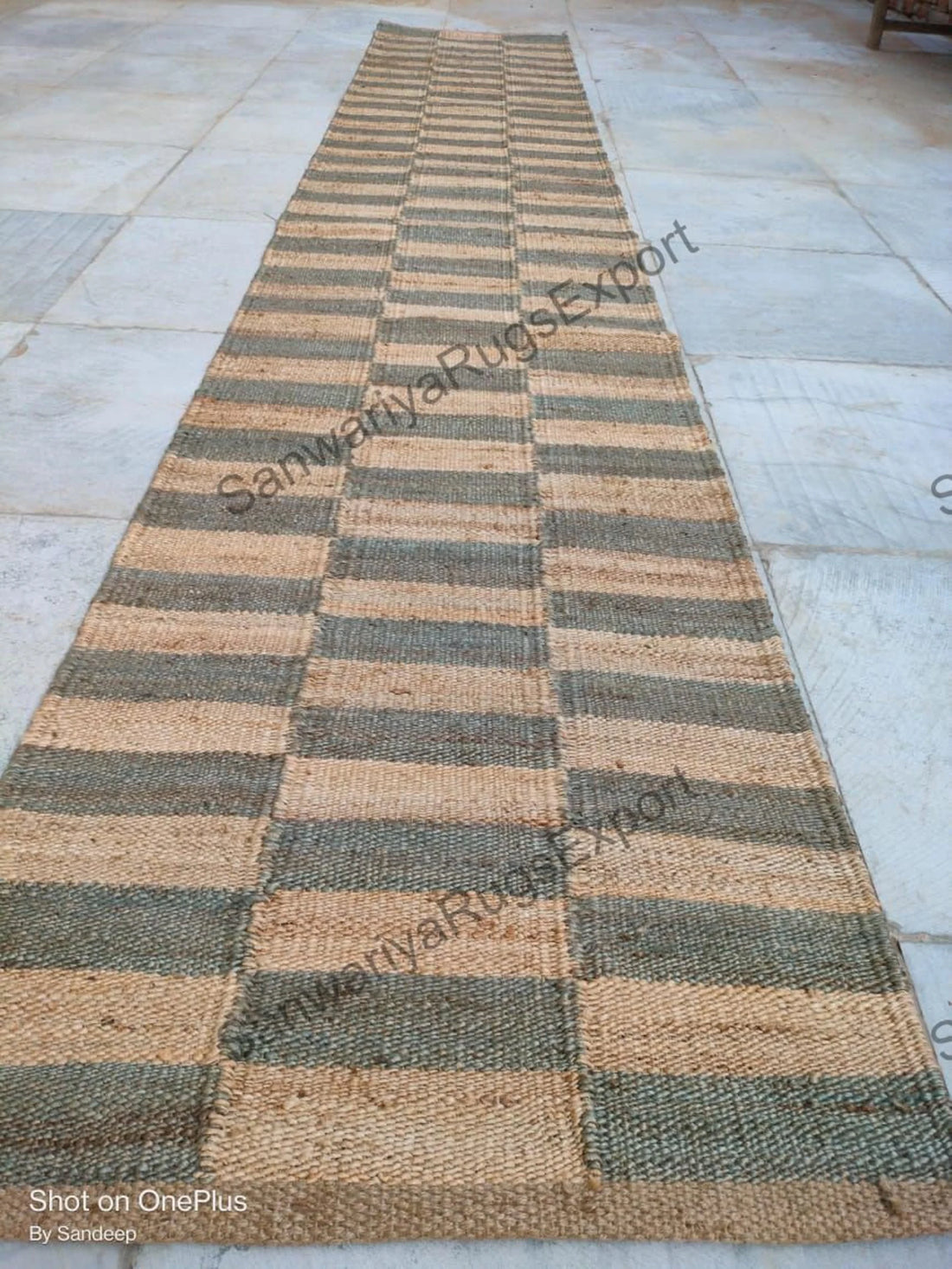 Handwoven Hemp Jute Runner Rug – Natural Grey Box Pattern