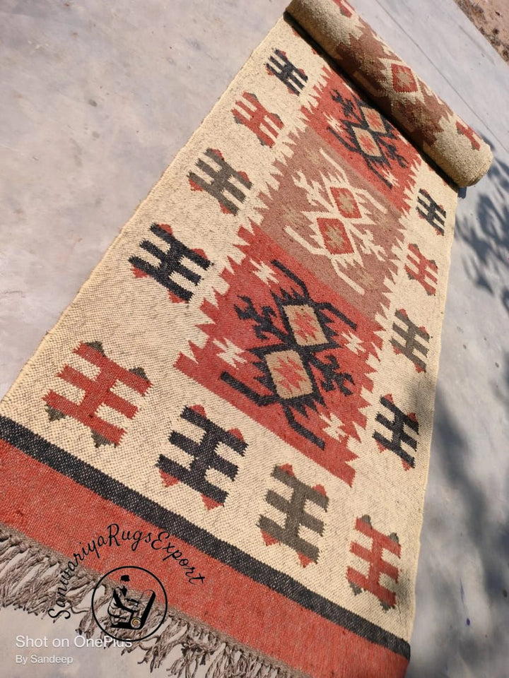Handwoven Wool Jute Rug Handmade Kilim Dhurrie Rug, Motifs Oriental