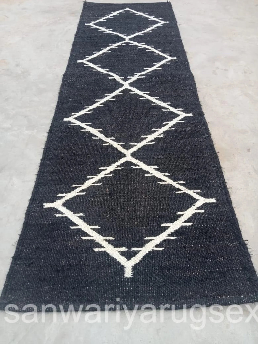 Black & White Hemp Jute Runner Rug – Handwoven Eco Stair Runner