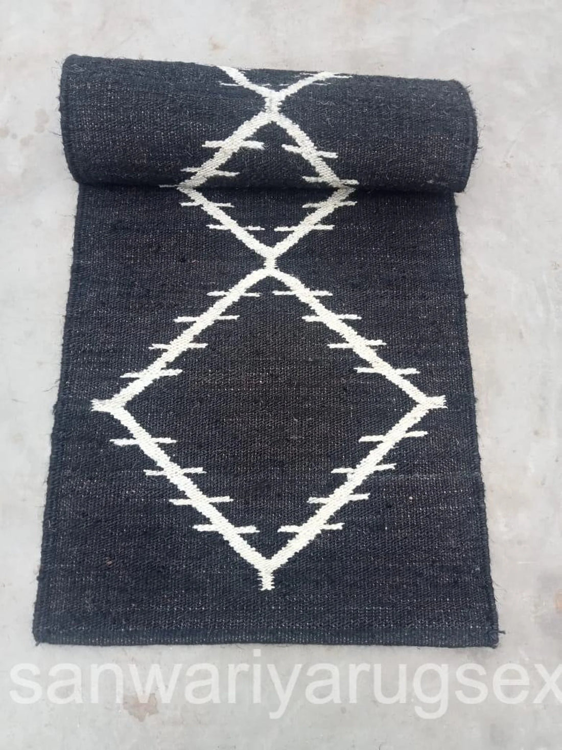 Handmade Black and White Hemp Jute Stair Runner Rug