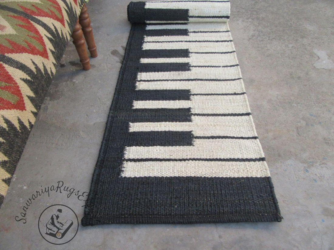 Black & White Hemp Jute Runner – Piano Pattern Eco-Friendly Stair Rug