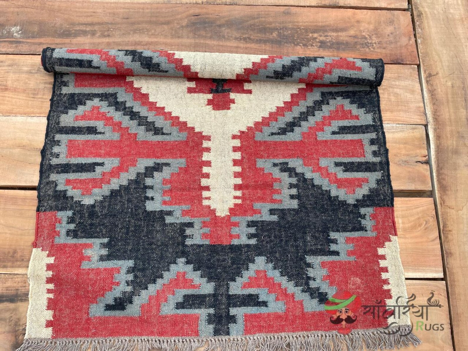 Handwoven Wool Jute Kilim Rug – Traditional Indian Dhurrie
